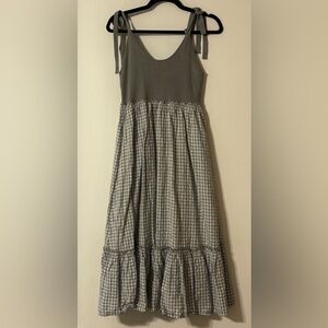 Elegant Gray and White Checkered Midi Dress